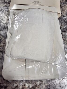 Burlington 747 Reinforced Toe Pantyhose White 3X NWT